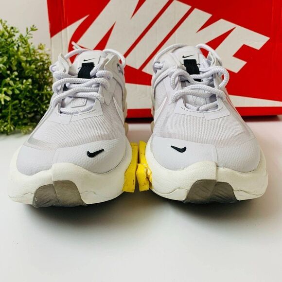 Nike Fontanka Edge Womens Marathon Running Shoes Sneakers Sz 5 Iris Whisper - Picture 3 of 11